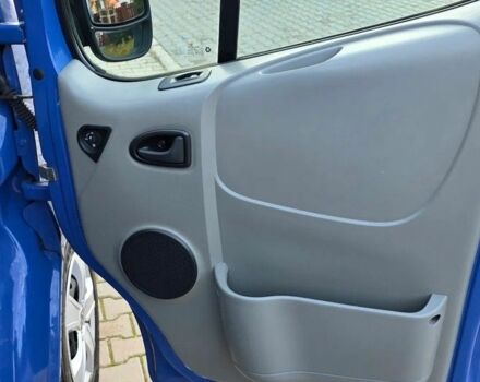 Синий Опель Виваро, объемом двигателя 2 л и пробегом 244 тыс. км за 7700 $, фото 19 на Automoto.ua