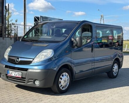 Синий Опель Виваро, объемом двигателя 2 л и пробегом 223 тыс. км за 8900 $, фото 5 на Automoto.ua