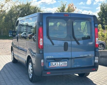 Синий Опель Виваро, объемом двигателя 2 л и пробегом 223 тыс. км за 8900 $, фото 2 на Automoto.ua