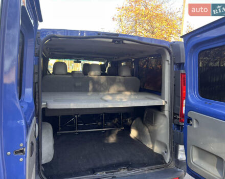 Синий Опель Виваро, объемом двигателя 2 л и пробегом 280 тыс. км за 14000 $, фото 31 на Automoto.ua