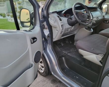 Синій Опель Віваро, об'ємом двигуна 2 л та пробігом 245 тис. км за 5700 $, фото 12 на Automoto.ua