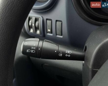 Синій Опель Віваро, об'ємом двигуна 1.6 л та пробігом 220 тис. км за 15900 $, фото 27 на Automoto.ua