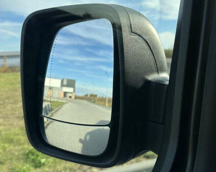 Синий Опель Виваро, объемом двигателя 1.6 л и пробегом 143 тыс. км за 16499 $, фото 46 на Automoto.ua