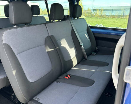 Синий Опель Виваро, объемом двигателя 1.6 л и пробегом 143 тыс. км за 16499 $, фото 17 на Automoto.ua