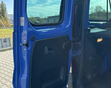 Синий Опель Виваро, объемом двигателя 1.6 л и пробегом 143 тыс. км за 16499 $, фото 21 на Automoto.ua