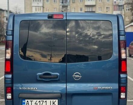 Синий Опель Виваро, объемом двигателя 1.6 л и пробегом 280 тыс. км за 17300 $, фото 8 на Automoto.ua