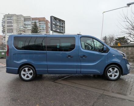 Синий Опель Виваро, объемом двигателя 1.6 л и пробегом 227 тыс. км за 18500 $, фото 4 на Automoto.ua