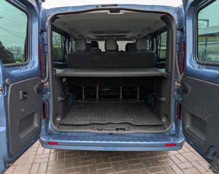 Синий Опель Виваро, объемом двигателя 1.6 л и пробегом 227 тыс. км за 18500 $, фото 14 на Automoto.ua