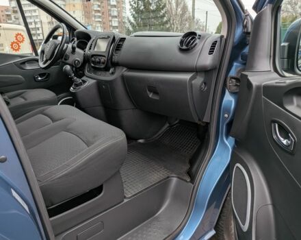 Синий Опель Виваро, объемом двигателя 1.6 л и пробегом 227 тыс. км за 18500 $, фото 8 на Automoto.ua