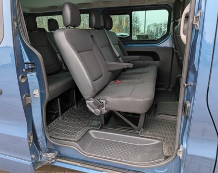 Синий Опель Виваро, объемом двигателя 1.6 л и пробегом 227 тыс. км за 18500 $, фото 11 на Automoto.ua