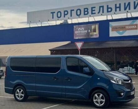 Синий Опель Виваро, объемом двигателя 1.6 л и пробегом 280 тыс. км за 17300 $, фото 6 на Automoto.ua