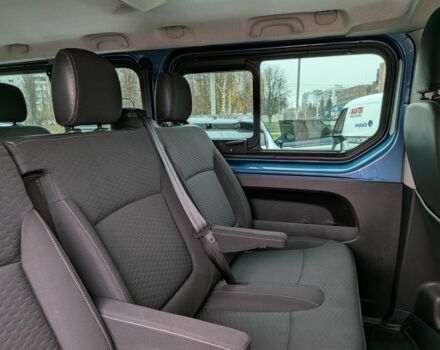 Синий Опель Виваро, объемом двигателя 1.6 л и пробегом 227 тыс. км за 18500 $, фото 12 на Automoto.ua