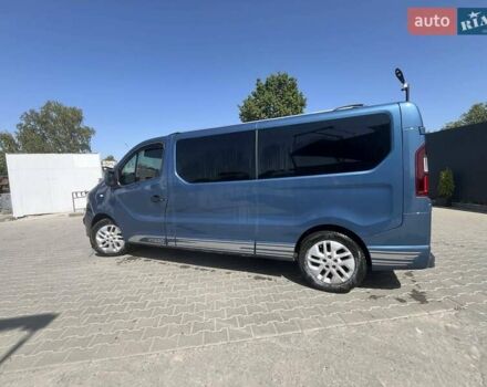 Синий Опель Виваро, объемом двигателя 1.6 л и пробегом 152 тыс. км за 17500 $, фото 4 на Automoto.ua