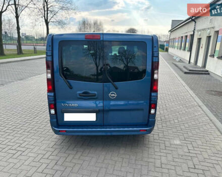 Синій Опель Віваро, об'ємом двигуна 1.6 л та пробігом 230 тис. км за 20500 $, фото 4 на Automoto.ua