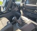 Синий Опель Виваро, объемом двигателя 2 л и пробегом 200 тыс. км за 22000 $, фото 1 на Automoto.ua