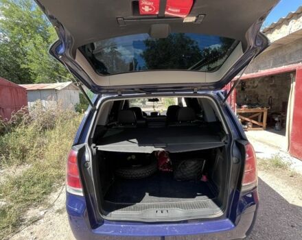 Синий Опель Виваро, объемом двигателя 1.8 л и пробегом 300 тыс. км за 5200 $, фото 4 на Automoto.ua