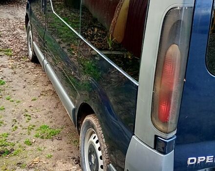 Синій Опель Віваро, об'ємом двигуна 1.9 л та пробігом 337 тис. км за 6400 $, фото 6 на Automoto.ua