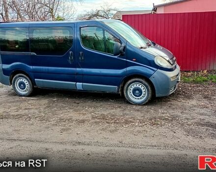 Синій Опель Віваро, об'ємом двигуна 1.9 л та пробігом 337 тис. км за 6400 $, фото 3 на Automoto.ua