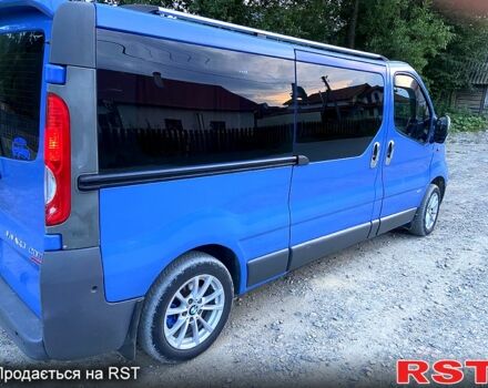 Синій Опель Віваро, об'ємом двигуна 20 л та пробігом 360 тис. км за 8500 $, фото 5 на Automoto.ua