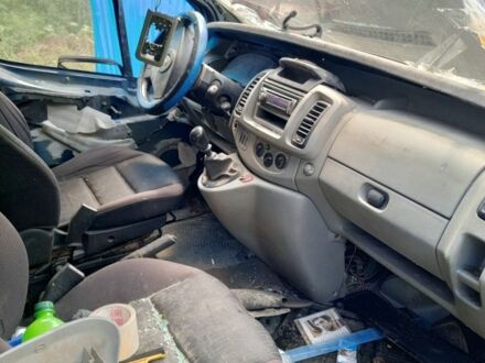 Опель Виваро 2002 в Павлограде на Automoto.ua Синий Опель Виваро, объемом двигателя 1 л и пробегом 300 тыс. км за 3000 $, фото 1 на Automoto.ua