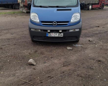 Синий Опель Виваро, объемом двигателя 0 л и пробегом 300 тыс. км за 3800 $, фото 1 на Automoto.ua