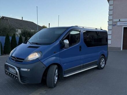 Синий Опель Виваро, объемом двигателя 1.87 л и пробегом 396 тыс. км за 6700 $, фото 1 на Automoto.ua