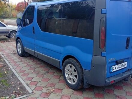 Синій Опель Віваро, об'ємом двигуна 1.9 л та пробігом 100 тис. км за 6493 $, фото 1 на Automoto.ua