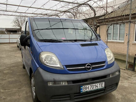 Синий Опель Виваро, объемом двигателя 1.87 л и пробегом 284 тыс. км за 6800 $, фото 1 на Automoto.ua