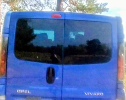 Синий Опель Виваро, объемом двигателя 1.9 л и пробегом 452 тыс. км за 7000 $, фото 1 на Automoto.ua