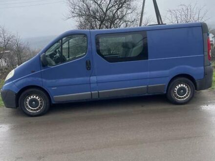Синий Опель Виваро, объемом двигателя 2 л и пробегом 270 тыс. км за 10500 $, фото 1 на Automoto.ua
