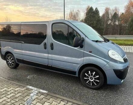 Синий Опель Виваро, объемом двигателя 2 л и пробегом 260 тыс. км за 7800 $, фото 1 на Automoto.ua