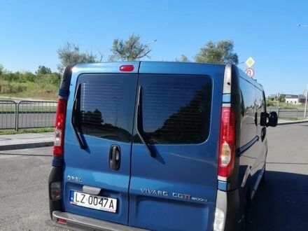 Синій Опель Віваро, об'ємом двигуна 2 л та пробігом 220 тис. км за 7800 $, фото 1 на Automoto.ua