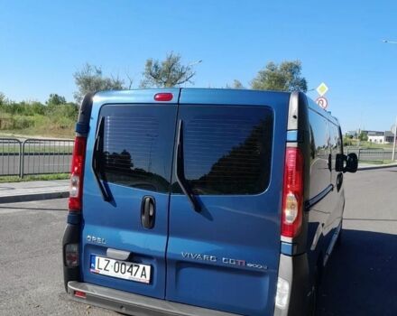 Синій Опель Віваро, об'ємом двигуна 2 л та пробігом 220 тис. км за 7800 $, фото 1 на Automoto.ua