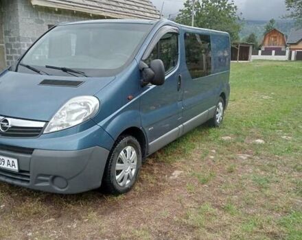 Синий Опель Виваро, объемом двигателя 2 л и пробегом 360 тыс. км за 11500 $, фото 1 на Automoto.ua