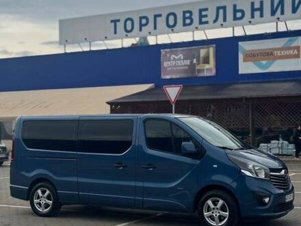 Синій Опель Віваро, об'ємом двигуна 1.6 л та пробігом 280 тис. км за 15950 $, фото 1 на Automoto.ua