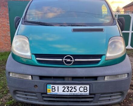 Зелений Опель Віваро, об'ємом двигуна 1.9 л та пробігом 201 тис. км за 5800 $, фото 1 на Automoto.ua