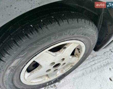 Зеленый Опель Виваро, объемом двигателя 1.9 л и пробегом 360 тыс. км за 6777 $, фото 25 на Automoto.ua