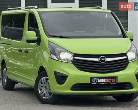 Зеленый Опель Виваро, объемом двигателя 1.6 л и пробегом 220 тыс. км за 15300 $, фото 8 на Automoto.ua