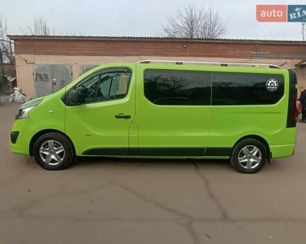 Зеленый Опель Виваро, объемом двигателя 1.6 л и пробегом 288 тыс. км за 14500 $, фото 5 на Automoto.ua
