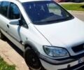 Белый Опель Зафира, объемом двигателя 2 л и пробегом 350 тыс. км за 3000 $, фото 1 на Automoto.ua