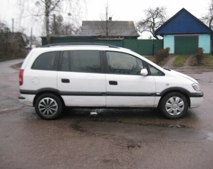 Белый Опель Зафира, объемом двигателя 2 л и пробегом 500 тыс. км за 2800 $, фото 2 на Automoto.ua