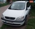 Белый Опель Зафира, объемом двигателя 1.8 л и пробегом 331 тыс. км за 3700 $, фото 1 на Automoto.ua