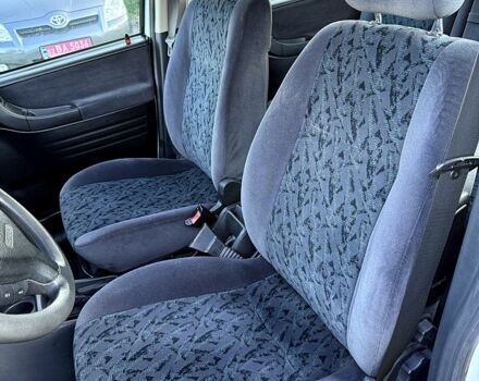 Белый Опель Зафира, объемом двигателя 1.8 л и пробегом 212 тыс. км за 4799 $, фото 5 на Automoto.ua