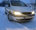 Белый Опель Зафира, объемом двигателя 2 л и пробегом 400 тыс. км за 2750 $, фото 17 на Automoto.ua