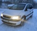 Белый Опель Зафира, объемом двигателя 2 л и пробегом 400 тыс. км за 2750 $, фото 1 на Automoto.ua