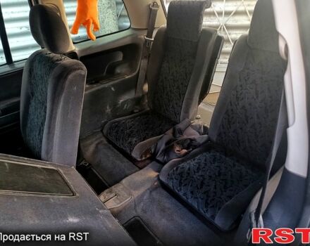 Белый Опель Зафира, объемом двигателя 2 л и пробегом 397 тыс. км за 4000 $, фото 12 на Automoto.ua