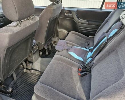 Белый Опель Зафира, объемом двигателя 1.6 л и пробегом 314 тыс. км за 3190 $, фото 11 на Automoto.ua