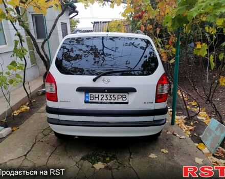 Белый Опель Зафира, объемом двигателя 1.6 л и пробегом 250 тыс. км за 4500 $, фото 5 на Automoto.ua