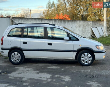 Белый Опель Зафира, объемом двигателя 1.6 л и пробегом 316 тыс. км за 3650 $, фото 12 на Automoto.ua