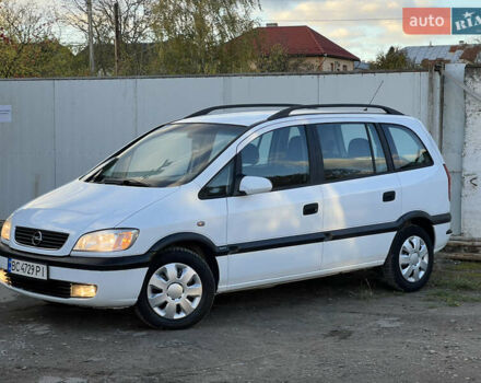 Белый Опель Зафира, объемом двигателя 1.6 л и пробегом 316 тыс. км за 3650 $, фото 1 на Automoto.ua